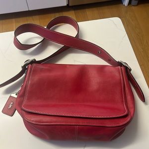 COACH 1941 SADDLE BAG 33 in RED